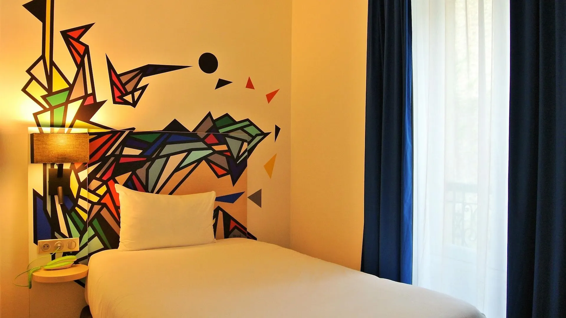 Ibis Styles Maine Montparnasse Paris