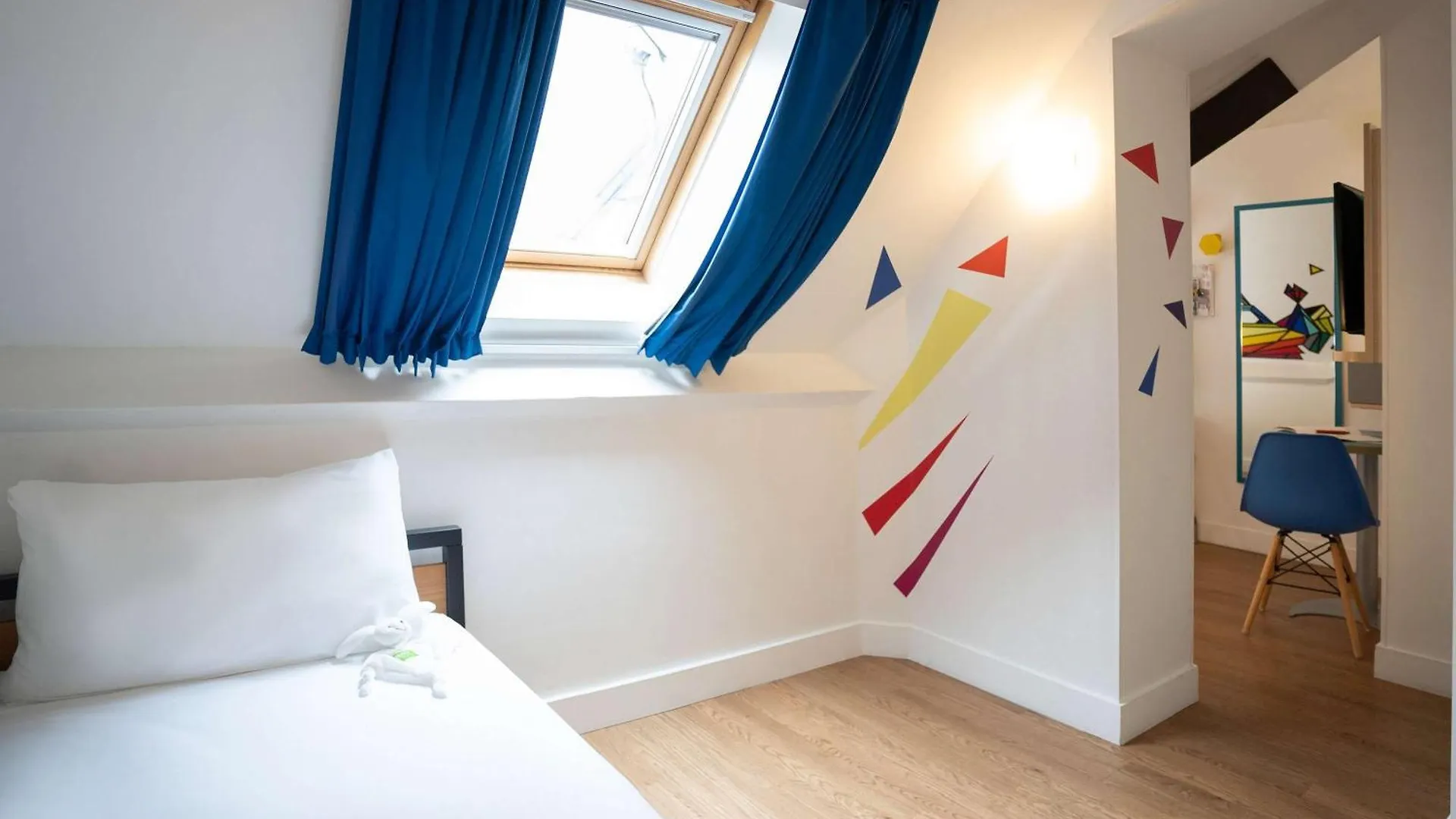 Hotell Ibis Styles Maine Montparnasse 3*