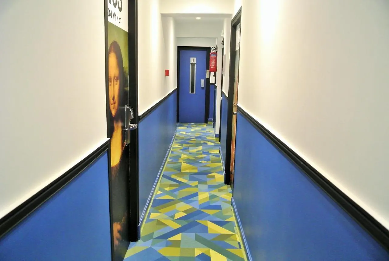 Ibis Styles Maine Montparnasse Paryż